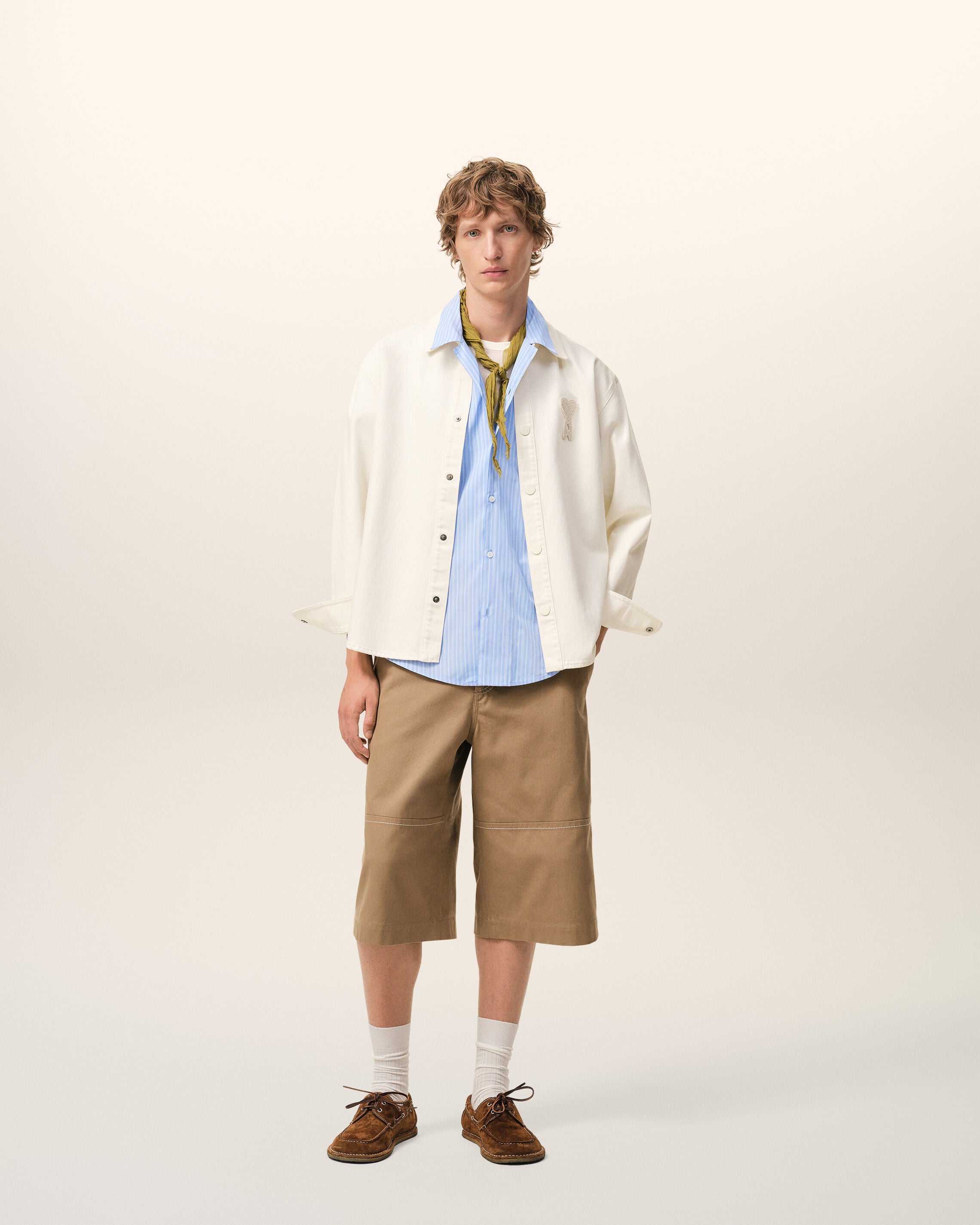 VIT CREAM Vit bomullstickad Ami De Coeur-overshirt | Ami Paris