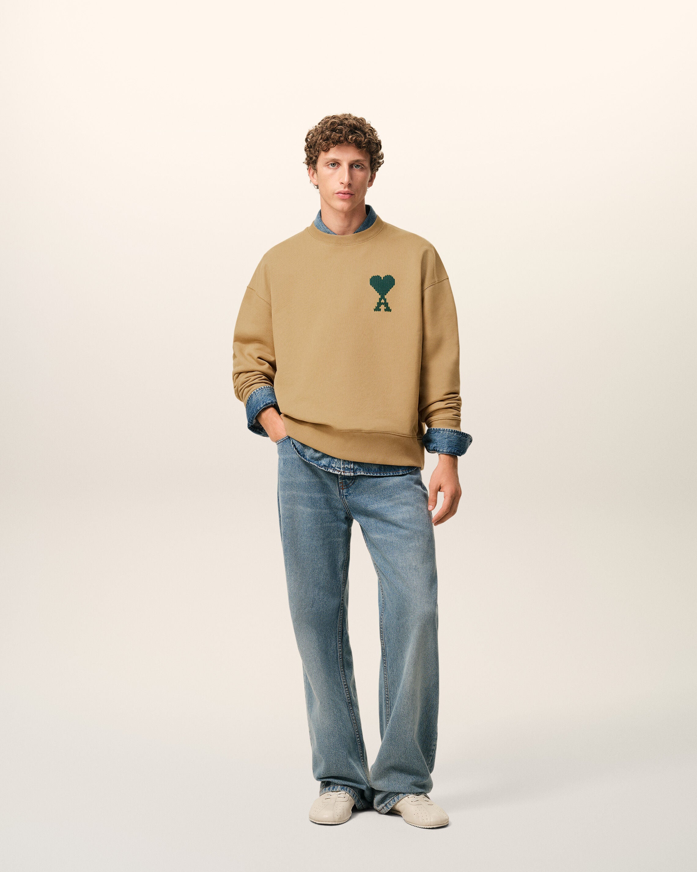 CAMEL / EVERGREEN Beige bomull Ami de Coeur-tröja | Ami Paris