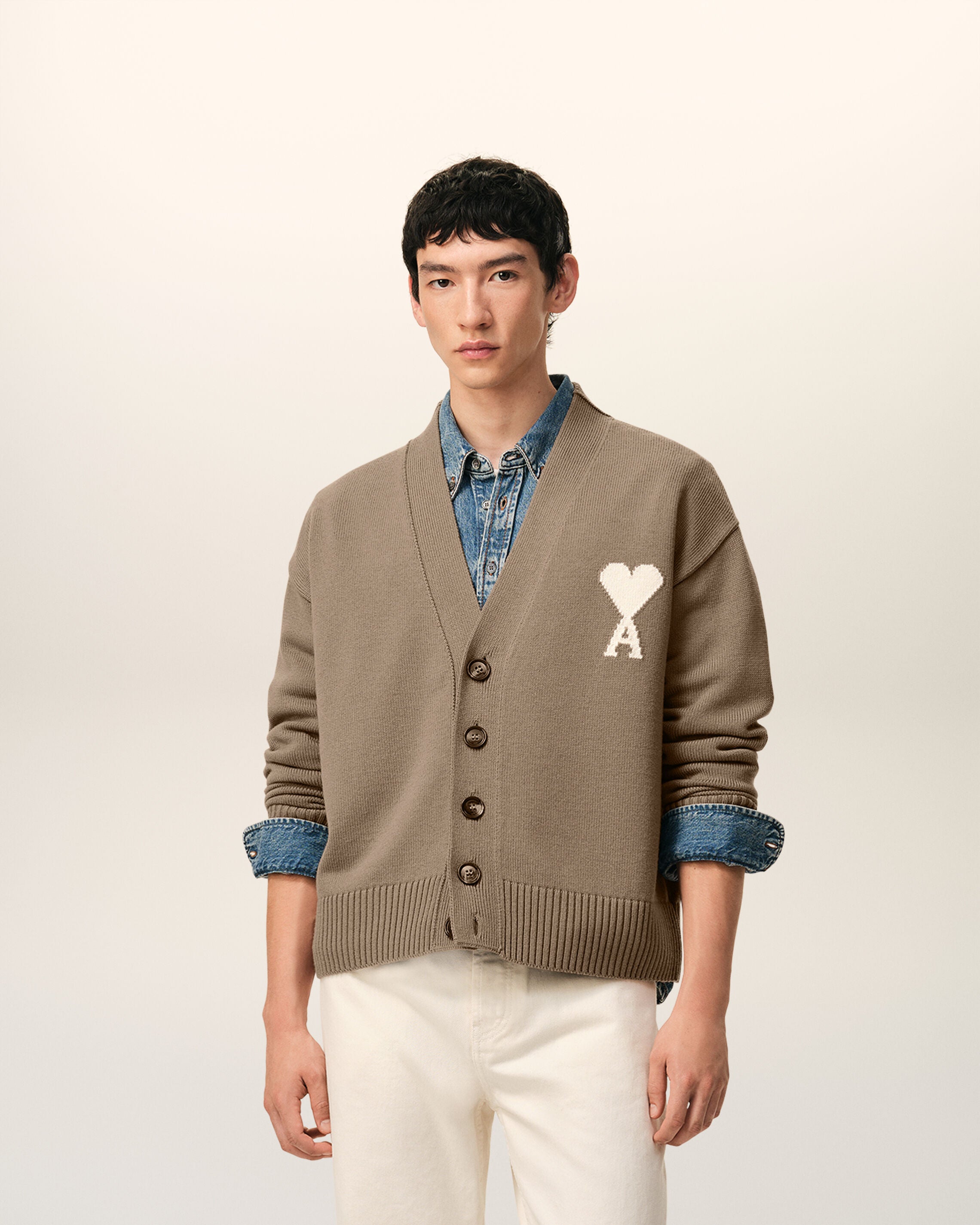 TAUPE BEIGE/VITT Beige ullkammar Ami De Coeur-kardigan | Ami Paris