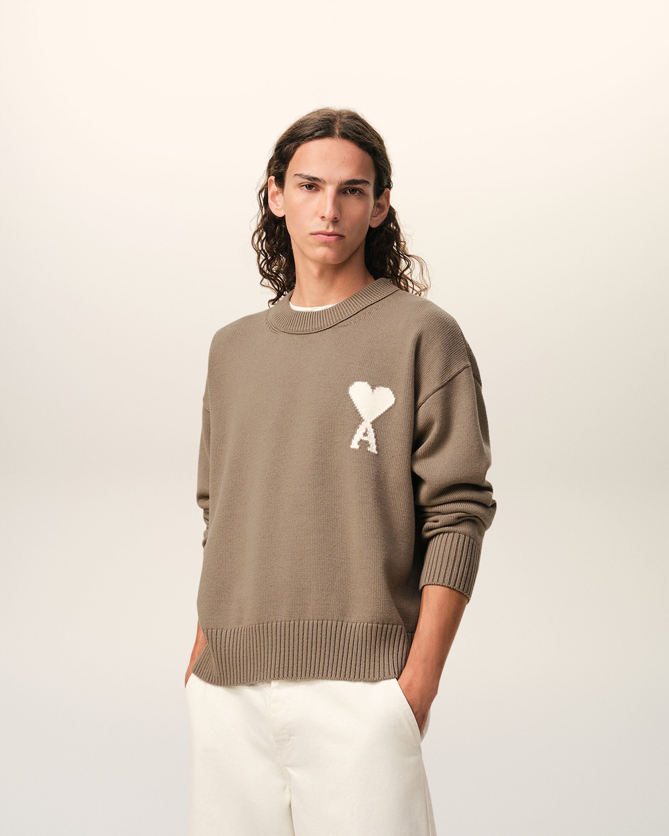 TAUPE BEIGE/AVKAST VITT Beige ull- och bomullsknäppad tröja Ami De Coeur | Ami Paris