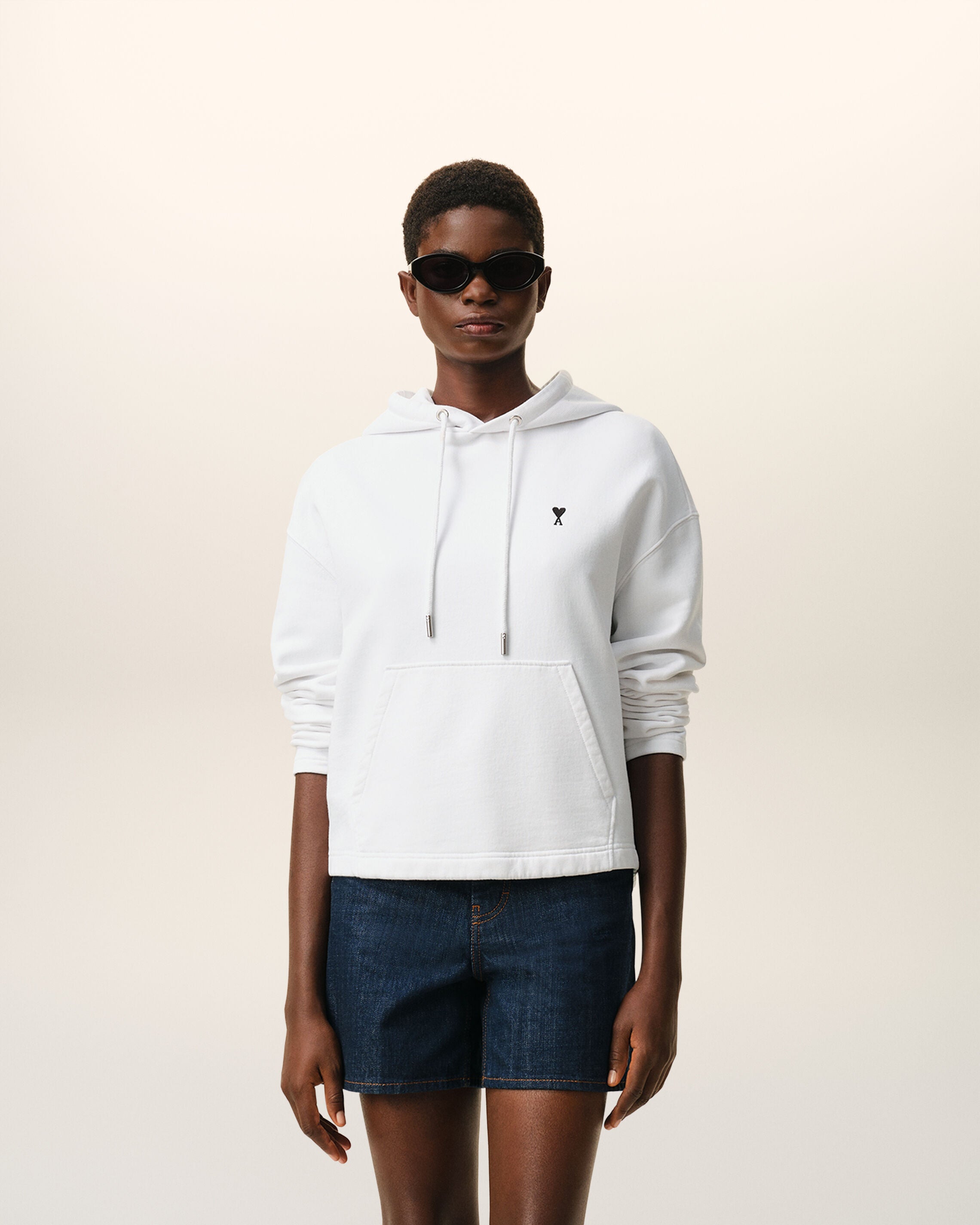 VIT Vit bomull kontrasterad Ami de Coeur-hoodie | AMI PARIS